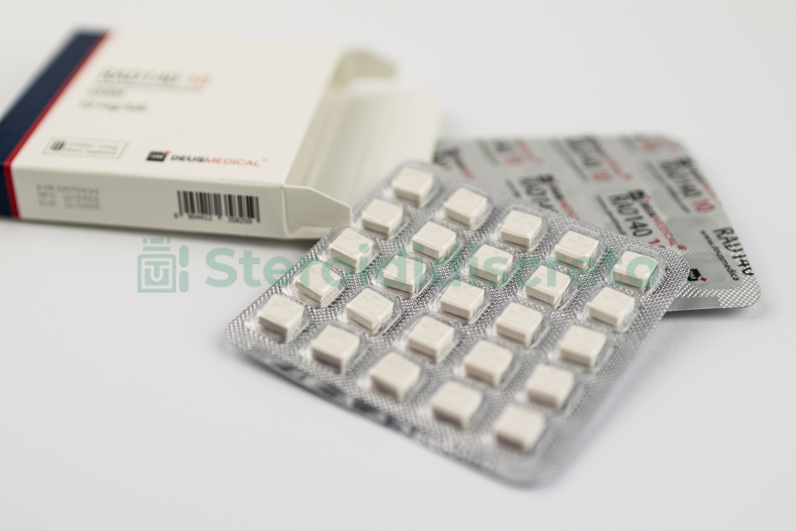 RAD140 10 (Testolone) 10mg/Tab, prodotto da Deus Medical, un SARM progettato per migliorare la massa muscolare e la resistenza fisica