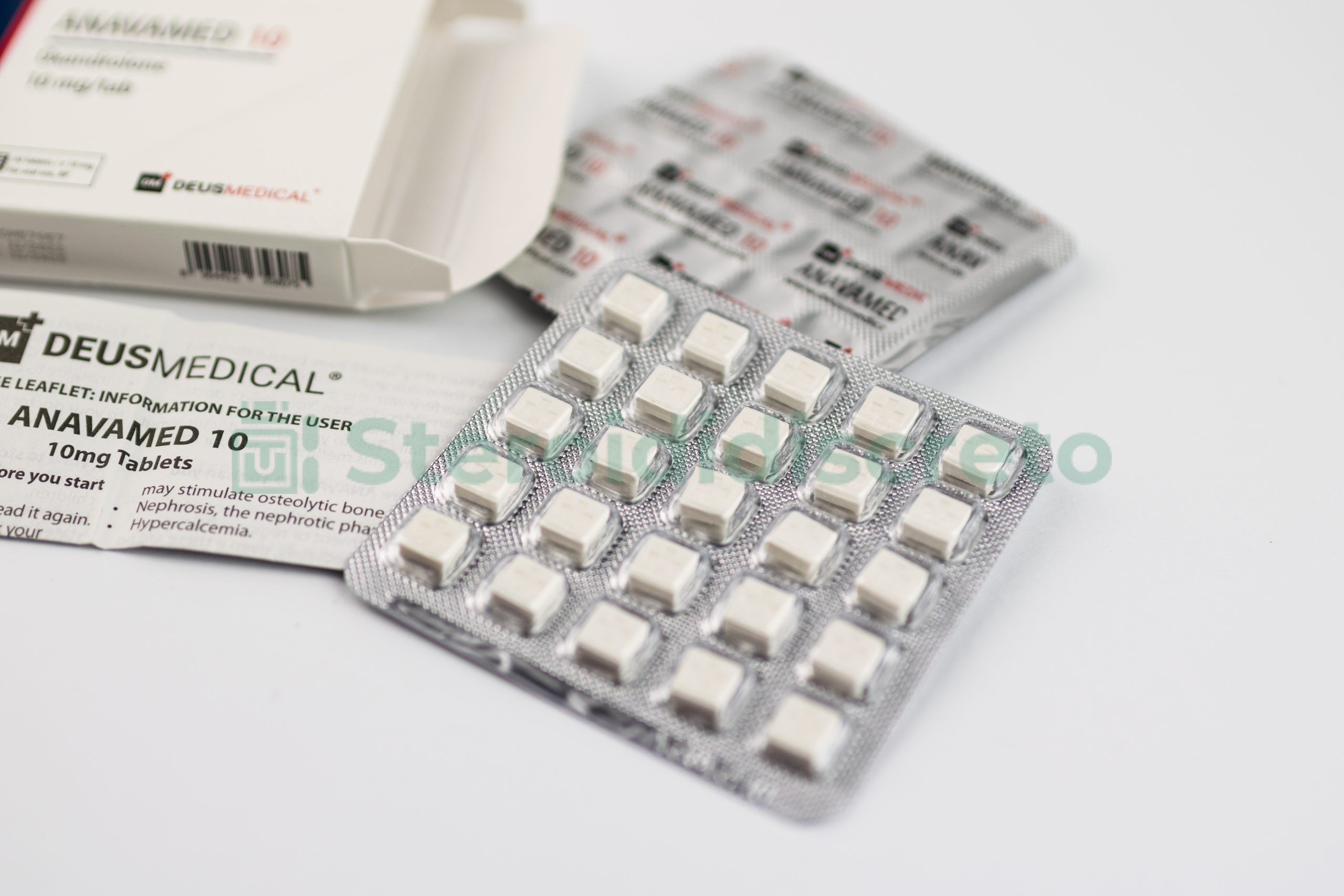 ANAVAMED 10 (Oxandrolone) 10mg/Tab, prodotto da Deus Medical, un anabolizzante steroideo noto per favorire la crescita muscolare e migliorare la definizione corpore