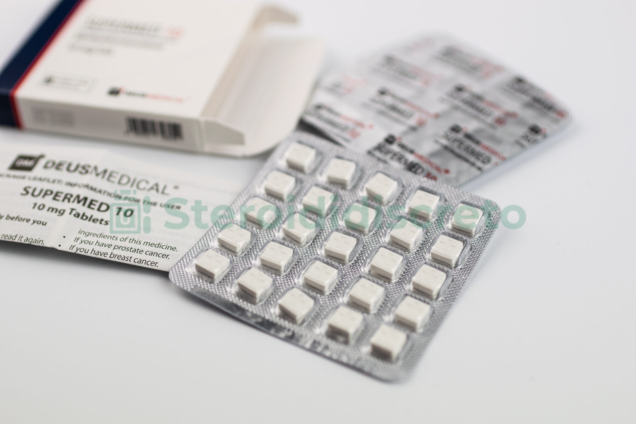 SUPERMED 10 (Methyldrostanolone) 10mg/Tab, prodotto da Deus Medical, steroide anabolizzante utilizzato per aumentare la massa muscolare e la forza